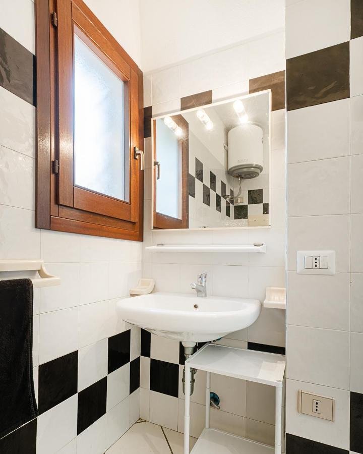 Ambra Holiday Rooms Сан-Теодоро Екстер'єр фото